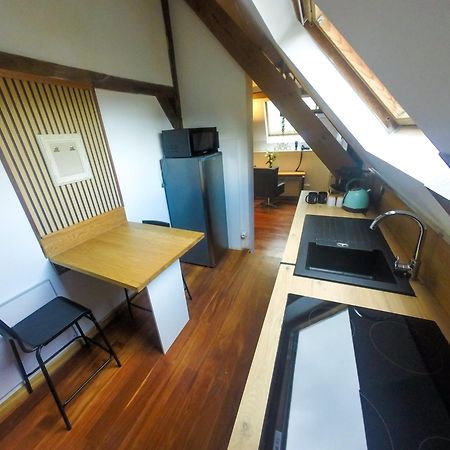 Apartamento Loft De La Raquette Mons Exterior foto
