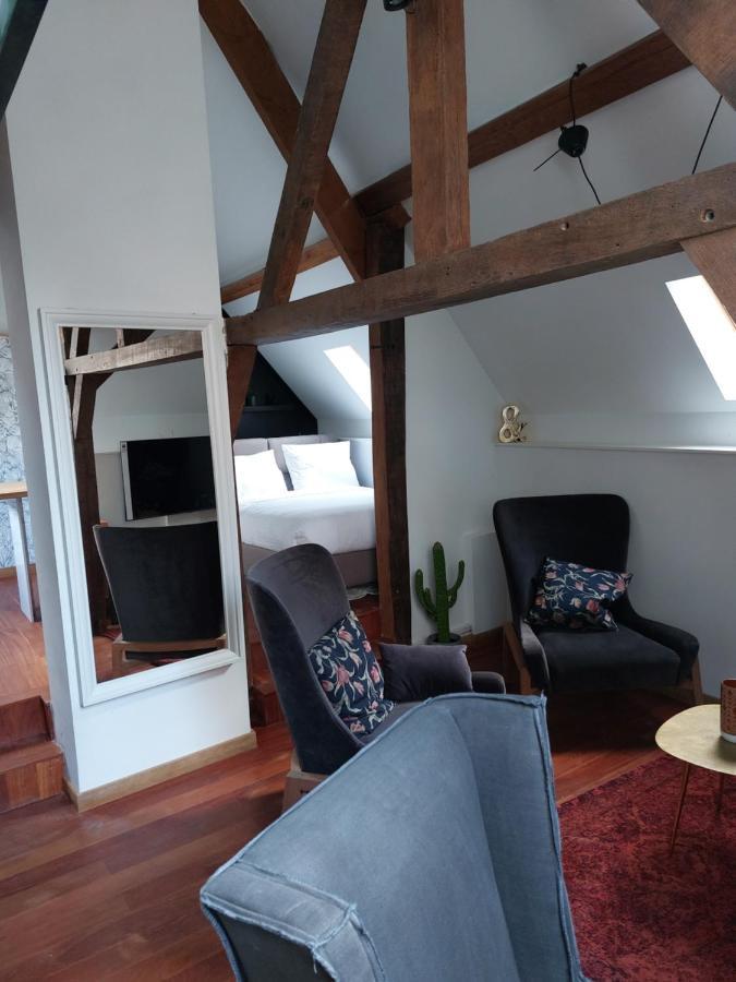 Apartamento Loft De La Raquette Mons Exterior foto